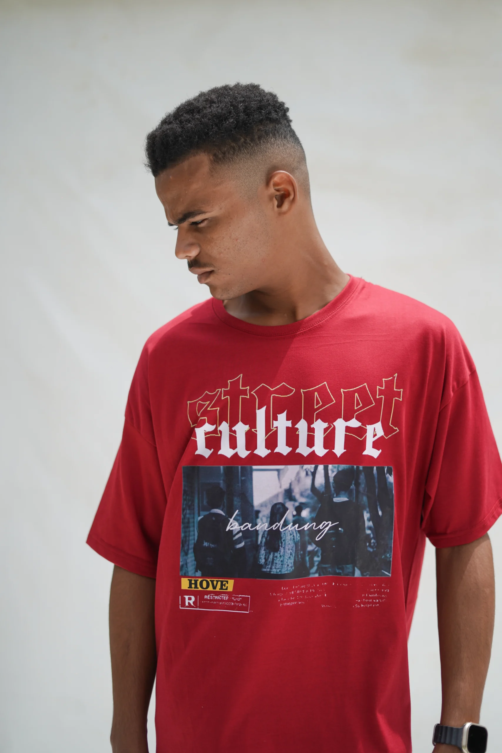 Street culture theme oversize T-shirt Mehroon